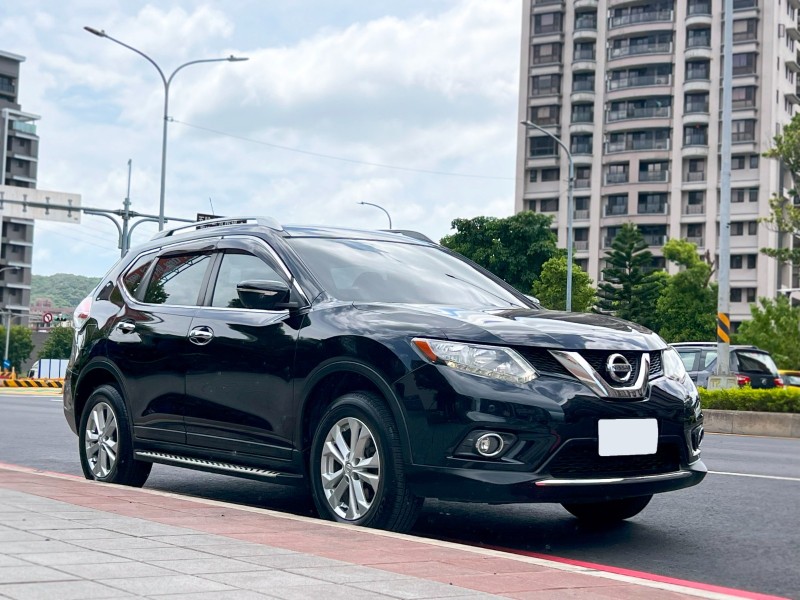 Nissan  X-Trail 《市場優質首選》2016 Nissan X-Trail 2.0玩美版 只跑10萬 全車超漂亮 日產 休旅車 SUV 奇駿 | 新北市汽車商業同業公會｜TACA優良車商聯盟｜中古、二手車買車賣車公會認證保固