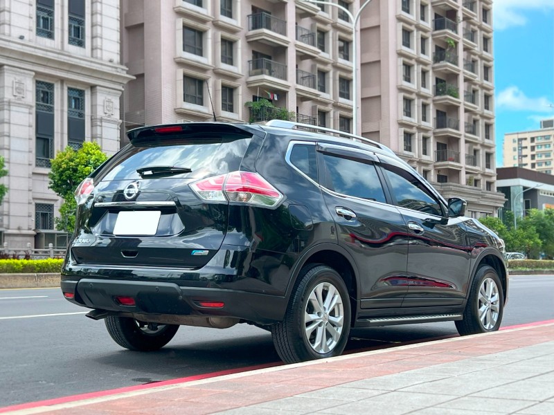 Nissan  X-Trail 《市場優質首選》2016 Nissan X-Trail 2.0玩美版 只跑10萬 全車超漂亮 日產 休旅車 SUV 奇駿 | 新北市汽車商業同業公會｜TACA優良車商聯盟｜中古、二手車買車賣車公會認證保固