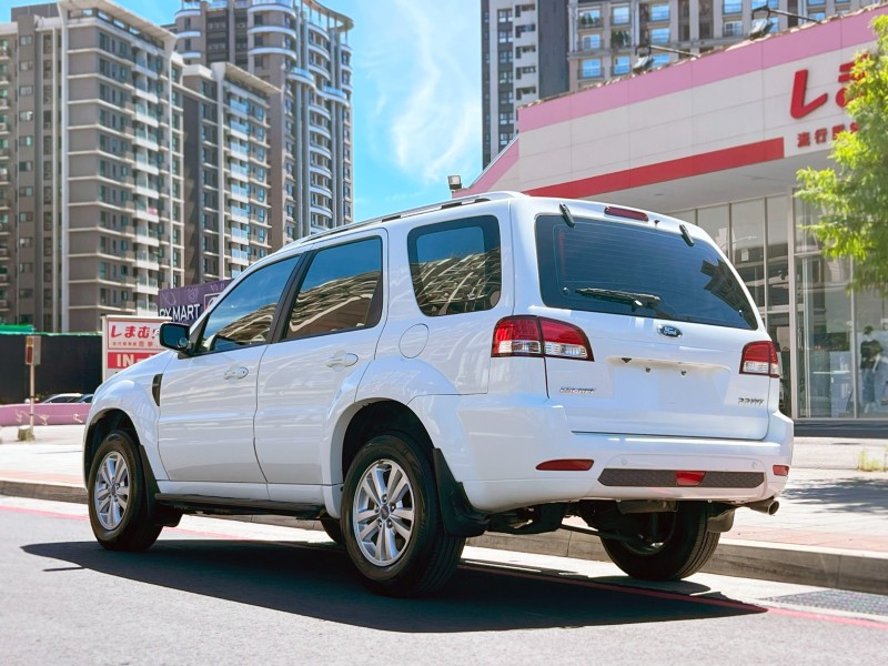 Ford/福特  Escape 《全台最低里程》2011 Ford Escape 2.3 2WD XLT 只跑6萬公里 全車超漂亮 福特 休旅車 SUV | 新北市汽車商業同業公會｜TACA優良車商聯盟｜中古、二手車買車賣車公會認證保固