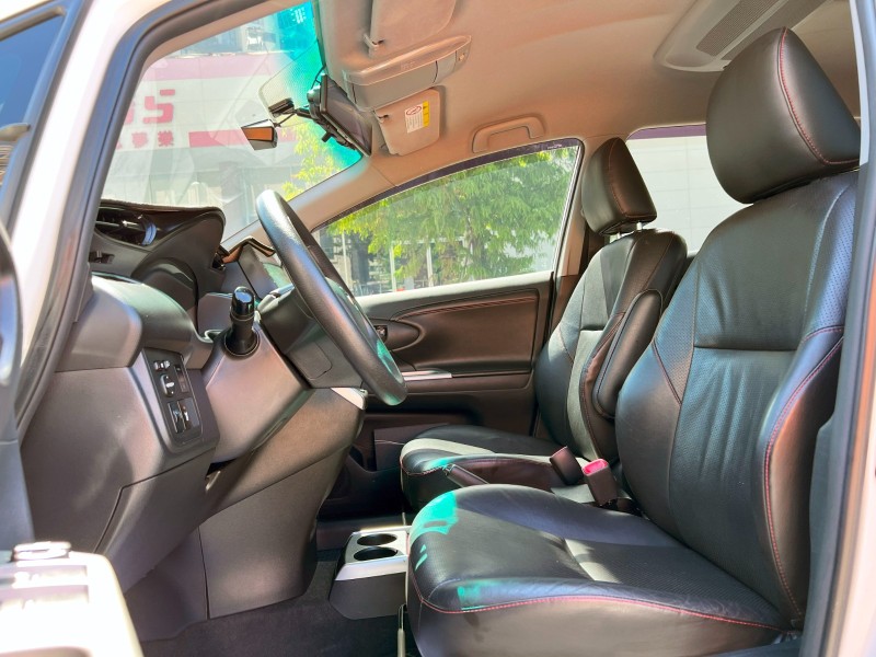 Toyota  Wish 《市場最佳首選》2013 Toyota Wish 2.0 經典款 只跑12萬公里 全車如新 豐田 7人座 5+2 MPV | 新北市汽車商業同業公會｜TACA優良車商聯盟｜中古、二手車買車賣車公會認證保固