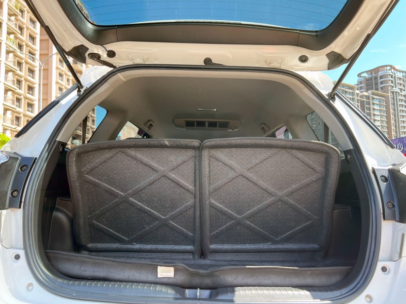 Toyota  Wish 《市場最佳首選》2013 Toyota Wish 2.0 經典款 只跑12萬公里 全車如新 豐田 7人座 5+2 MPV | 新北市汽車商業同業公會｜TACA優良車商聯盟｜中古、二手車買車賣車公會認證保固