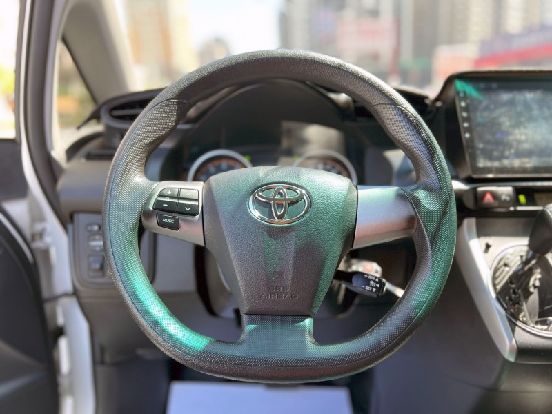 Toyota  Wish 《市場最佳首選》2013 Toyota Wish 2.0 經典款 只跑12萬公里 全車如新 豐田 7人座 5+2 MPV | 新北市汽車商業同業公會｜TACA優良車商聯盟｜中古、二手車買車賣車公會認證保固
