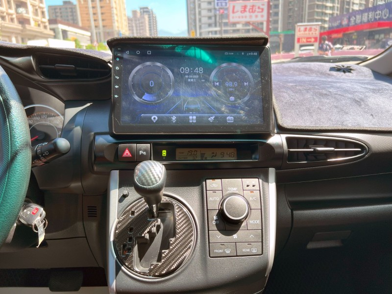 Toyota  Wish 《市場最佳首選》2013 Toyota Wish 2.0 經典款 只跑12萬公里 全車如新 豐田 7人座 5+2 MPV | 新北市汽車商業同業公會｜TACA優良車商聯盟｜中古、二手車買車賣車公會認證保固
