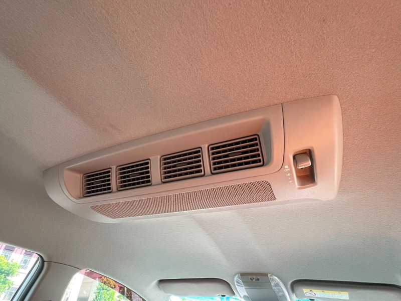 Toyota  Wish 《市場最佳首選》2013 Toyota Wish 2.0 經典款 只跑12萬公里 全車如新 豐田 7人座 5+2 MPV | 新北市汽車商業同業公會｜TACA優良車商聯盟｜中古、二手車買車賣車公會認證保固