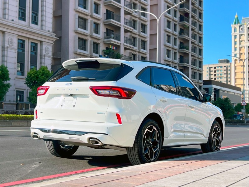 Ford/福特  Kuga 《跟新車只差價錢》2025式 Ford Kuga 2.0T AWD ST-Line 客車版 最新款 新車展間同款 SUV | 新北市汽車商業同業公會｜TACA優良車商聯盟｜中古、二手車買車賣車公會認證保固