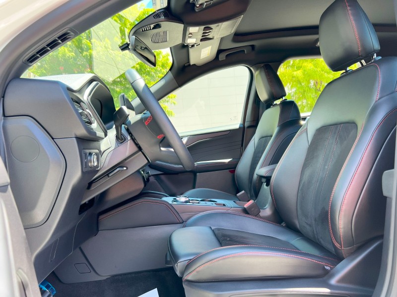 Ford/福特  Kuga 《跟新車只差價錢》2025式 Ford Kuga 2.0T AWD ST-Line 客車版 最新款 新車展間同款 SUV | 新北市汽車商業同業公會｜TACA優良車商聯盟｜中古、二手車買車賣車公會認證保固