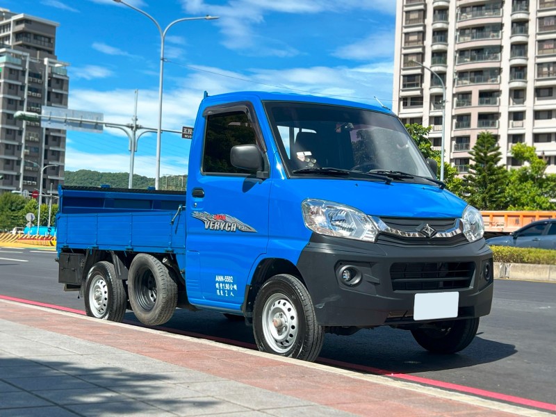 Mitsubishi  Veryca 《只跑2萬公里》2015 CMC Veryca 1.3 凌厲 升降尾門 全台唯一 市場最漂亮 貨車 商用車 中華 三菱 | 新北市汽車商業同業公會｜TACA優良車商聯盟｜中古、二手車買車賣車公會認證保固