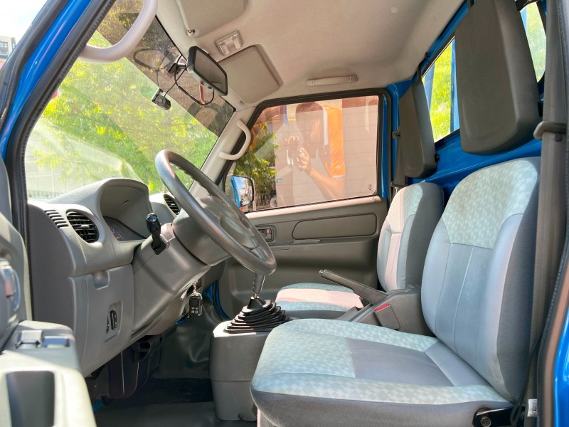 Mitsubishi  Veryca 《只跑2萬公里》2015 CMC Veryca 1.3 凌厲 升降尾門 全台唯一 市場最漂亮 貨車 商用車 中華 三菱 | 新北市汽車商業同業公會｜TACA優良車商聯盟｜中古、二手車買車賣車公會認證保固