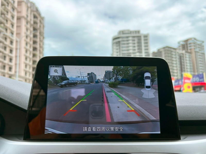 Ford/福特  Focus 《只跑4000公里》2022 Ford Focus 4D Lv2超質型 全台最漂亮 跟新車一樣 原廠保養 MK4 福特 | 新北市汽車商業同業公會｜TACA優良車商聯盟｜中古、二手車買車賣車公會認證保固