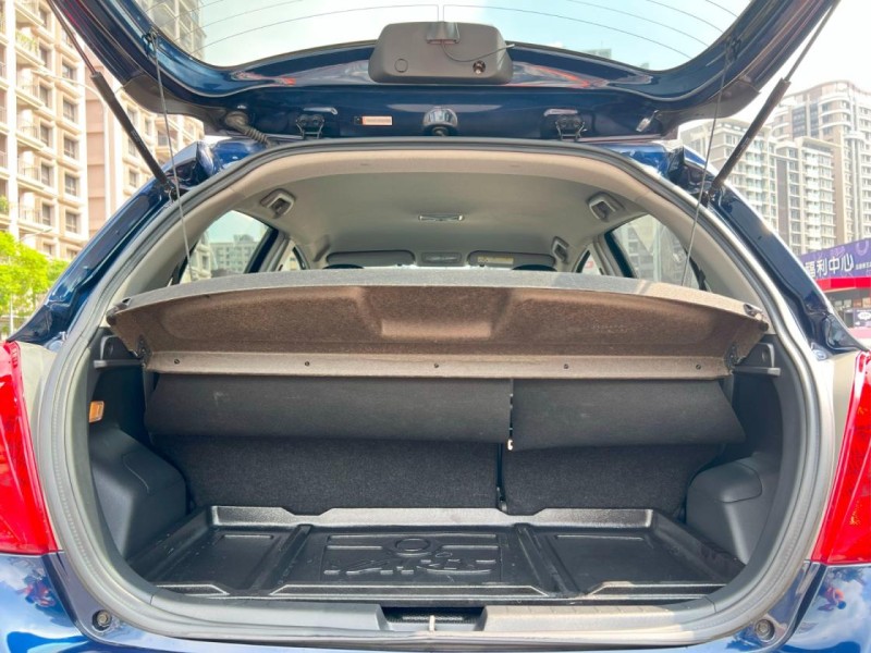 Toyota  Yaris 《只跑5萬公里》2011 Toyota Yaris 1.5 G 全台最漂亮 僅此一台 要買要快 豐田 小鴨 掀背車 熱門 | 新北市汽車商業同業公會｜TACA優良車商聯盟｜中古、二手車買車賣車公會認證保固