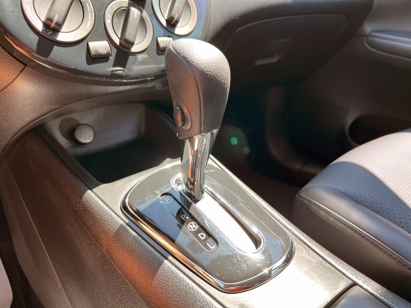Nissan  Tiida 《代步買菜首選》2022 Nissan Tiida 5D 豪華版 超低里程 只跑2萬 全車如新 日產 鐵達 掀背車 | 新北市汽車商業同業公會｜TACA優良車商聯盟｜中古、二手車買車賣車公會認證保固