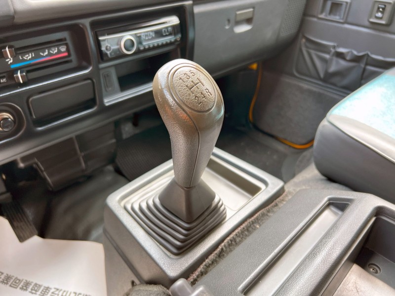 Mitsubishi  Delica 《極品車況》2016 Mitsubishi Delica 2.4 箱型車 得利卡 車況超讚 無待修 得利卡 商用車 三菱 | 新北市汽車商業同業公會｜TACA優良車商聯盟｜中古、二手車買車賣車公會認證保固