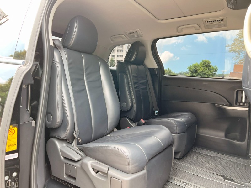 Toyota  Previa 《超讚七人座》2013 Toyota Previa 2.4豪華版 只跑13萬公里 全車超漂亮 MPV 多功能休旅車 豐田 | 新北市汽車商業同業公會｜TACA優良車商聯盟｜中古、二手車買車賣車公會認證保固