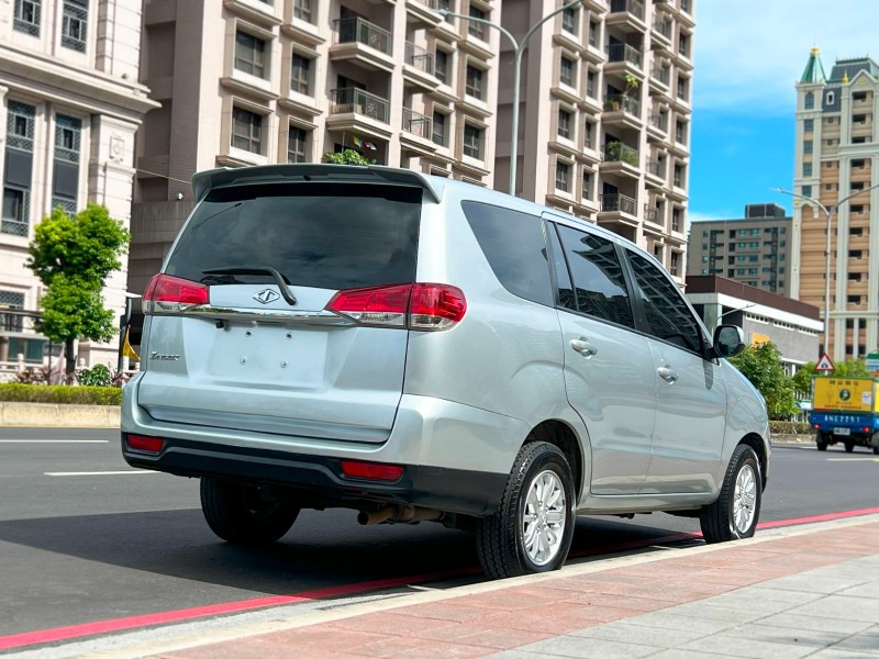 Mitsubishi  Zinger 《超好用廂型車》2020 Mitsubishi CMC Zinger 2.4 原廠保養 只跑15萬 中華 三菱 商用車 | 新北市汽車商業同業公會｜TACA優良車商聯盟｜中古、二手車買車賣車公會認證保固