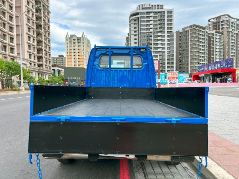Mitsubishi  Veryca 《賺錢首選》2001 CMC Veryca 1.2 凌厲 全新木斗 車況超讚 免整理 直接上工 中華 三菱 貨車 商用車 | 新北市汽車商業同業公會｜TACA優良車商聯盟｜中古、二手車買車賣車公會認證保固