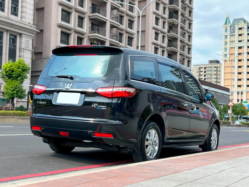 Luxgen  M7 Turbo EcoHyper 《全台最低里程》2018 Luxgen M7 Turbo ECO Hyper 3D安全豪華型 只跑6萬 納智捷 MPV | 新北市汽車商業同業公會｜TACA優良車商聯盟｜中古、二手車買車賣車公會認證保固