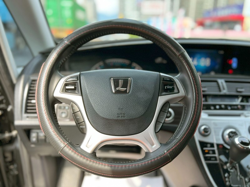 Luxgen  M7 Turbo EcoHyper 《全台最低里程》2018 Luxgen M7 Turbo ECO Hyper 3D安全豪華型 只跑6萬 納智捷 MPV | 新北市汽車商業同業公會｜TACA優良車商聯盟｜中古、二手車買車賣車公會認證保固