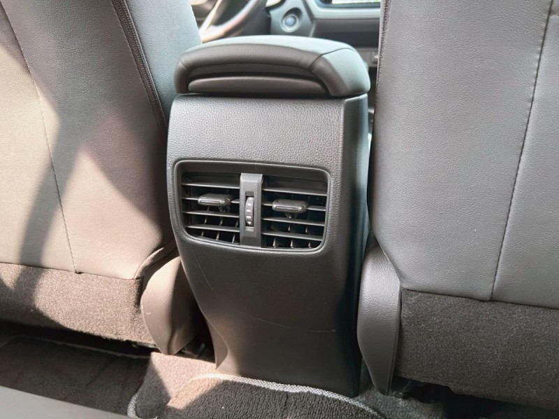 Toyota  Corolla Cross 《只跑1萬公里》2021 Toyota Corolla Cross 1.8豪華 原廠保養 全車超漂亮 豐田 CC SUV | 新北市汽車商業同業公會｜TACA優良車商聯盟｜中古、二手車買車賣車公會認證保固