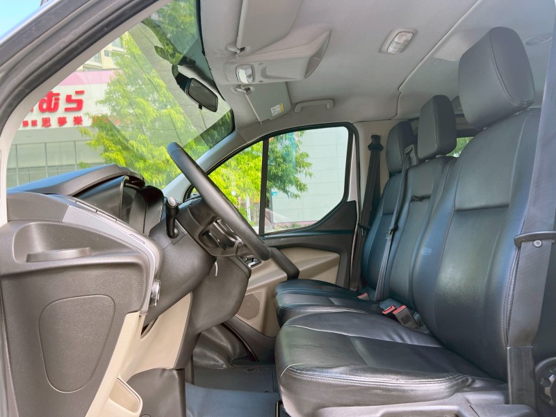 Ford/福特  Tourneo Custom 《全台最便宜》2017 Ford Tourneo Custom 尊爵型 9人座 旅行家 多功能休旅車 商務車 福特 | 新北市汽車商業同業公會｜TACA優良車商聯盟｜中古、二手車買車賣車公會認證保固