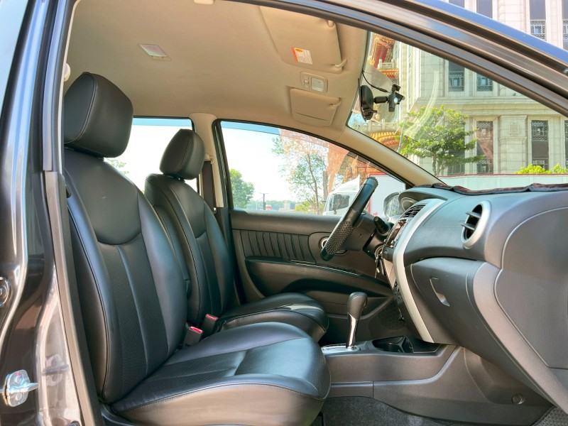 Nissan  Livina 《優質代步首選》2014 Nissan Livina 1.6旗艦版 只跑6.9萬公里 原廠保養 全車超漂亮 日產 實車價 | 新北市汽車商業同業公會｜TACA優良車商聯盟｜中古、二手車買車賣車公會認證保固