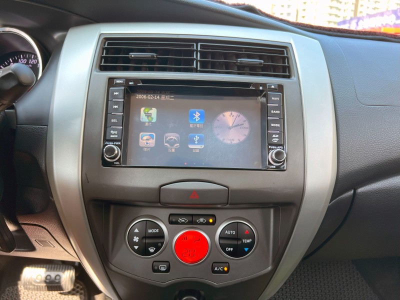 Nissan  Livina 《優質代步首選》2014 Nissan Livina 1.6旗艦版 只跑6.9萬公里 原廠保養 全車超漂亮 日產 實車價 | 新北市汽車商業同業公會｜TACA優良車商聯盟｜中古、二手車買車賣車公會認證保固