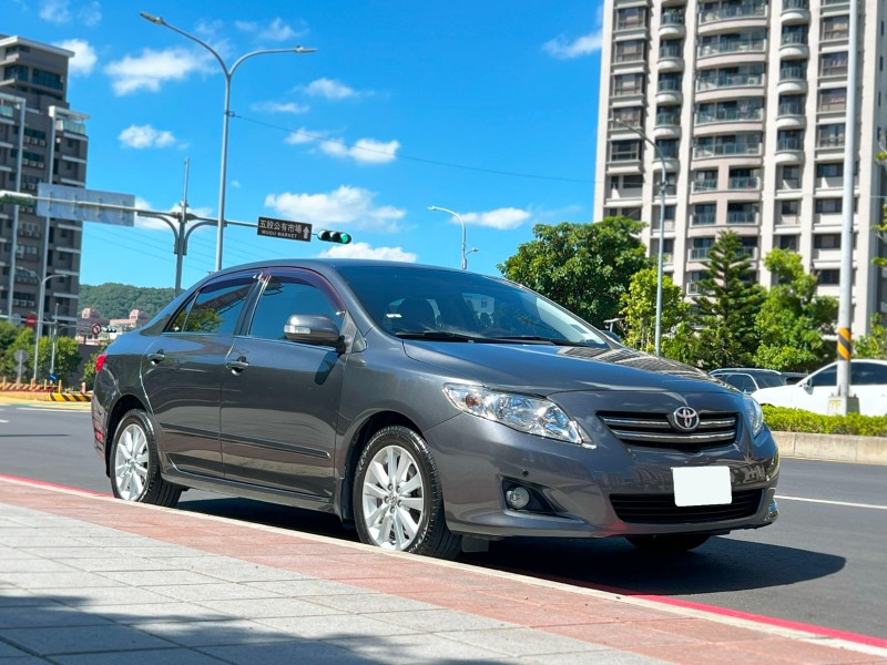 Toyota  Altis 《只跑11萬公里》2009 Toyota Corolla Altis 1.8 E 全車超漂亮 全新輪胎 豐田 阿提斯 | 新北市汽車商業同業公會｜TACA優良車商聯盟｜中古、二手車買車賣車公會認證保固