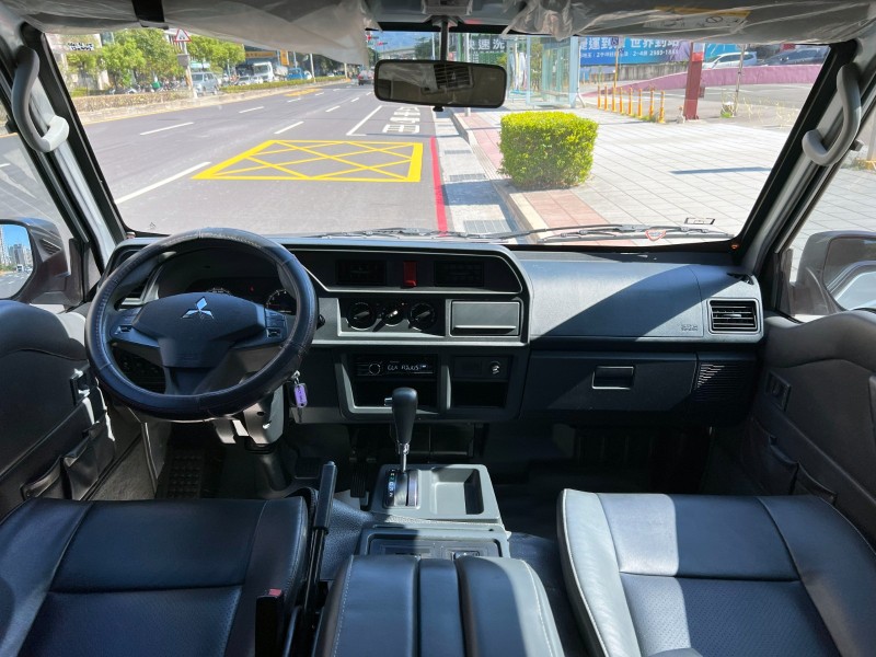 Mitsubishi  Delica 《8人座自排款》2020 Mitsubishi Delica 2.4 箱型車 得利卡 三菱 原廠保養 車況一流 商用車 | 新北市汽車商業同業公會｜TACA優良車商聯盟｜中古、二手車買車賣車公會認證保固