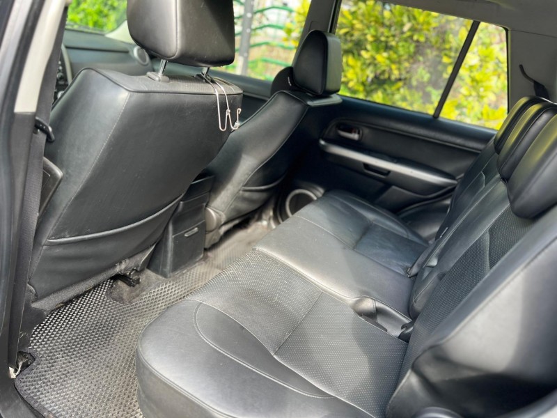 Suzuki  Grand Vitara 2011 suzuki grand vitara 2.4 | 新北市汽車商業同業公會｜TACA優良車商聯盟｜中古、二手車買車賣車公會認證保固