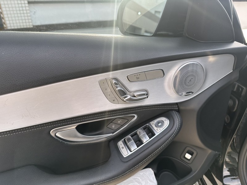 Mercedes-Benz/賓士   C-CLASS  C300 2015 Benz C300 | 新北市汽車商業同業公會｜TACA優良車商聯盟｜中古、二手車買車賣車公會認證保固