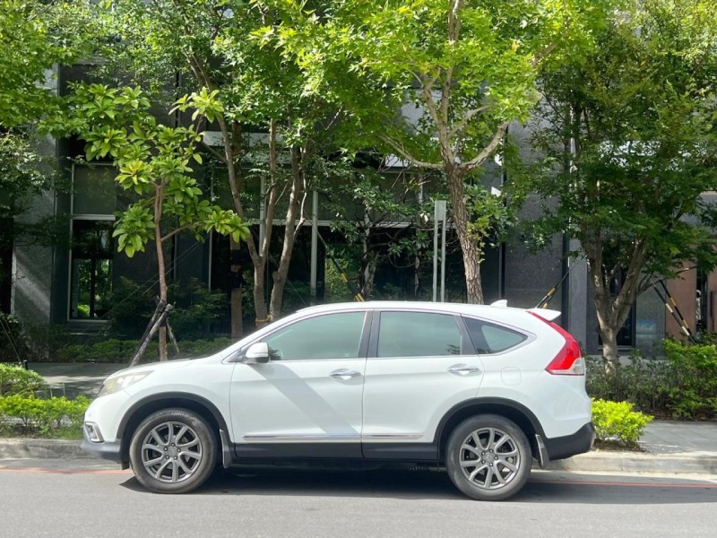 Honda  CR-V 2016 CRV  | 新北市汽車商業同業公會｜TACA優良車商聯盟｜中古、二手車買車賣車公會認證保固