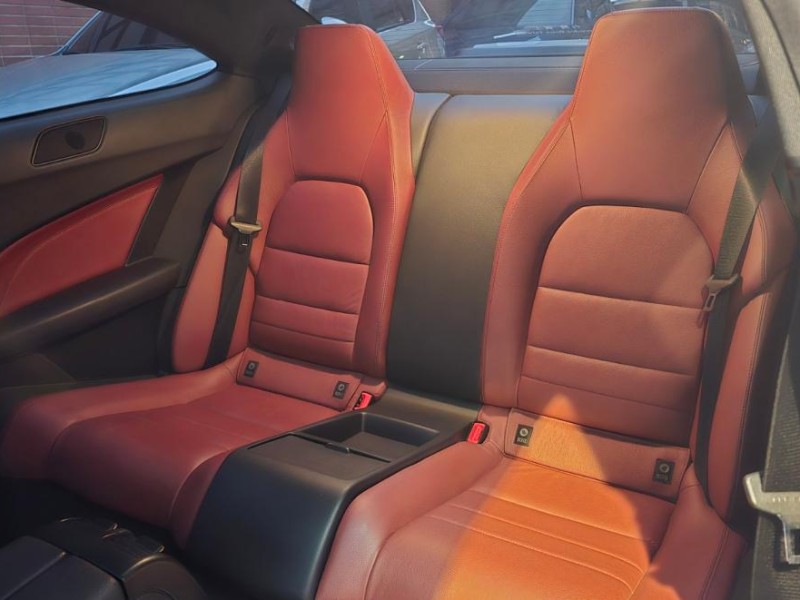 Mercedes-Benz/賓士   C-CLASS  C250 2012 BENZ C250 Coupe 跑9萬公里 | 新北市汽車商業同業公會｜TACA優良車商聯盟｜中古、二手車買車賣車公會認證保固