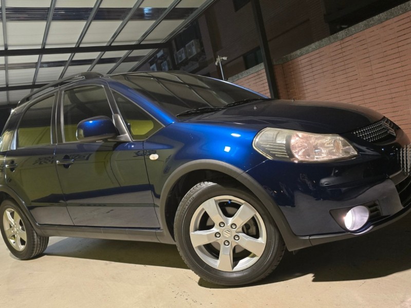 Suzuki  SX4 SUZUKI SX4 只跑一萬公里 原廠保養 | 新北市汽車商業同業公會｜TACA優良車商聯盟｜中古、二手車買車賣車公會認證保固