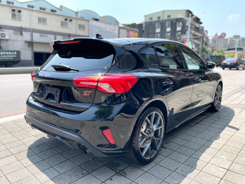 Ford/福特  Focus 福特原廠認證中古車 售:2020年 FOCUS 5D ST 2.3 (抽測車) | 新北市汽車商業同業公會｜TACA優良車商聯盟｜中古、二手車買車賣車公會認證保固