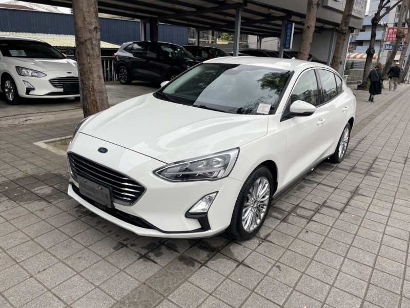Ford/福特  Focus focus ecoboost 182 17 sla型 (原廠認證中古車) | 新北市汽車商業同業公會｜TACA優良車商聯盟｜中古、二手車買車賣車公會認證保固