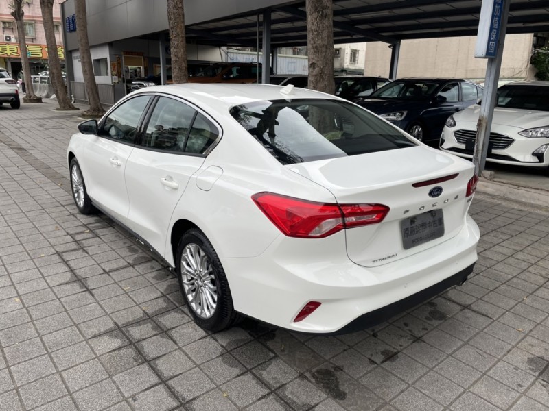 Ford/福特  Focus focus ecoboost 182 17 sla型 (原廠認證中古車) | 新北市汽車商業同業公會｜TACA優良車商聯盟｜中古、二手車買車賣車公會認證保固