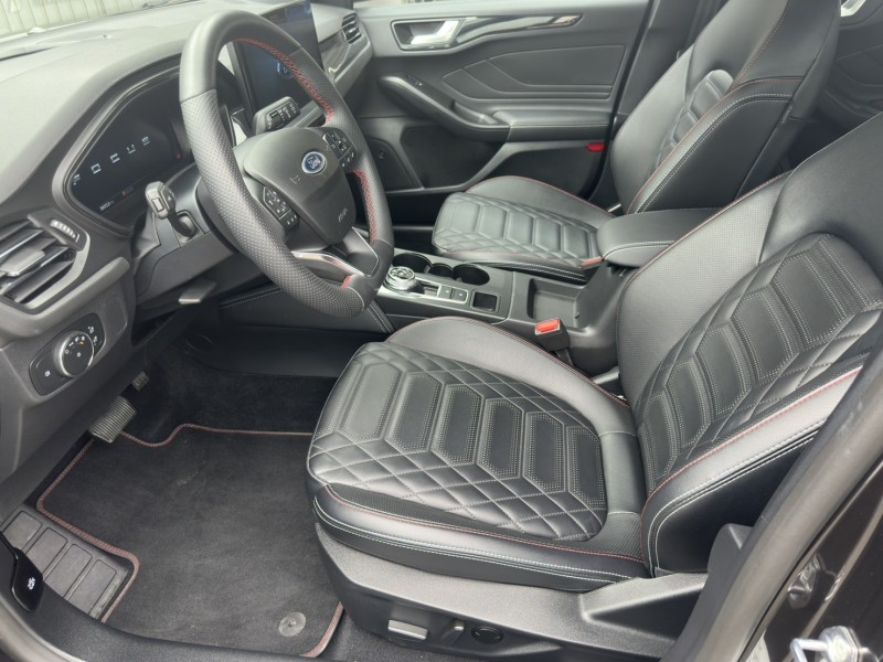 Ford/福特  Focus ford focus 1.5 hatchback st-line vignale | 新北市汽車商業同業公會｜TACA優良車商聯盟｜中古、二手車買車賣車公會認證保固