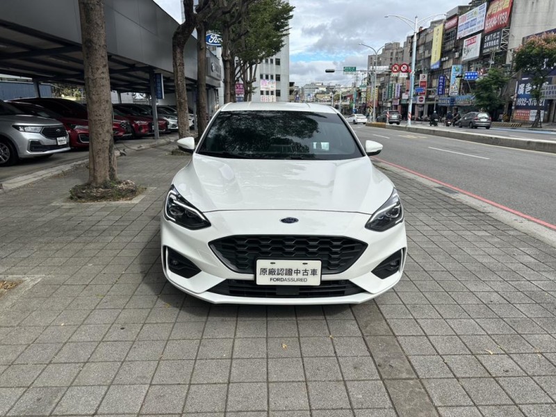 Ford/福特  Focus focus 4d st line lommel x  (原廠認證中古車) | 新北市汽車商業同業公會｜TACA優良車商聯盟｜中古、二手車買車賣車公會認證保固