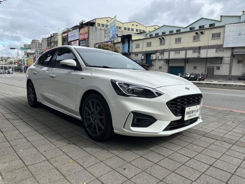 Ford/福特  Focus focus 4d st line lommel x  (原廠認證中古車) | 新北市汽車商業同業公會｜TACA優良車商聯盟｜中古、二手車買車賣車公會認證保固