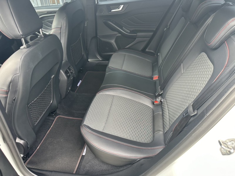 Ford/福特  Focus focus 4d st line lommel x  (原廠認證中古車) | 新北市汽車商業同業公會｜TACA優良車商聯盟｜中古、二手車買車賣車公會認證保固