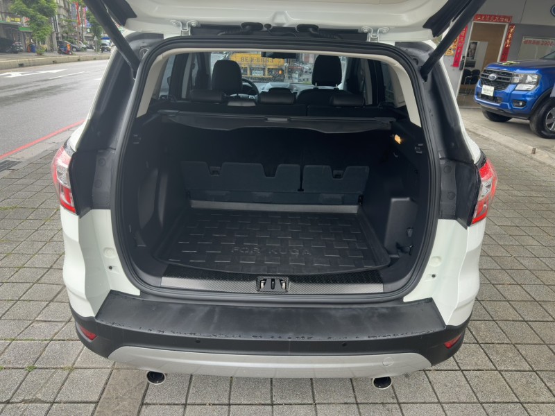 Ford/福特  Kuga ford kuga 1.5l 經典時尚型(原廠認證中古車) | 新北市汽車商業同業公會｜TACA優良車商聯盟｜中古、二手車買車賣車公會認證保固