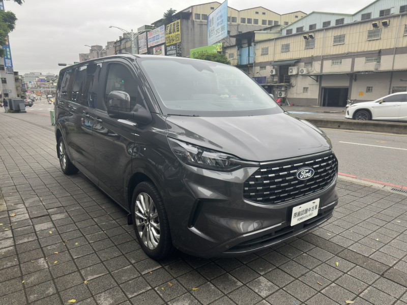 Ford/福特  Tourneo Custom 福特 旅行家 Bus Titanium Pro 8座頂級版  | 新北市汽車商業同業公會｜TACA優良車商聯盟｜中古、二手車買車賣車公會認證保固
