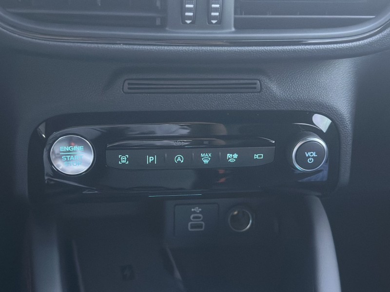 Ford/福特  Kuga ford kuga 2.0t awd st-line 客車版(原廠認證中古車) | 新北市汽車商業同業公會｜TACA優良車商聯盟｜中古、二手車買車賣車公會認證保固