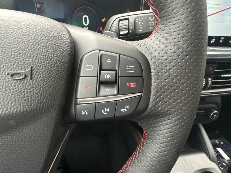 Ford/福特  Focus FOCUS ST WAGON | 新北市汽車商業同業公會｜TACA優良車商聯盟｜中古、二手車買車賣車公會認證保固