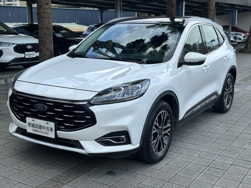 Ford/福特  Kuga Ford Kuga 2021款 21.5年式EcoBoost 180旗艦X  白色 | 新北市汽車商業同業公會｜TACA優良車商聯盟｜中古、二手車買車賣車公會認證保固