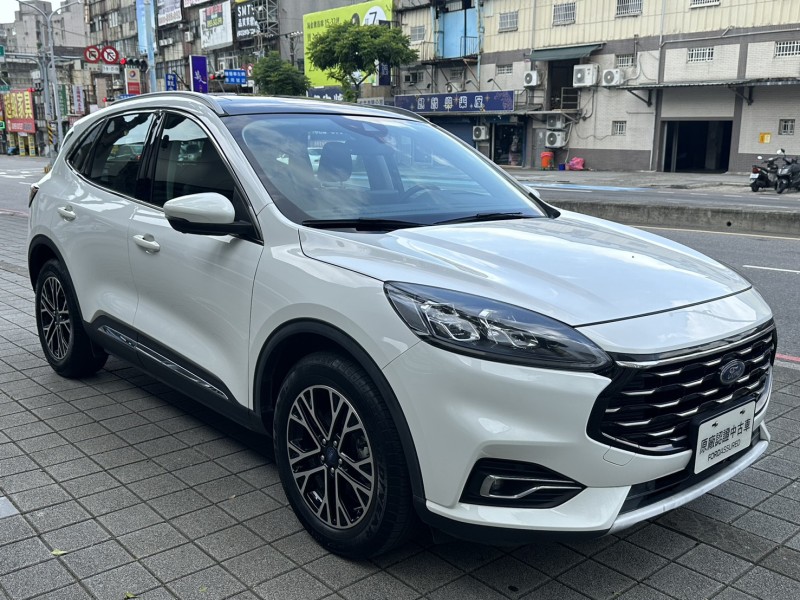 Ford/福特  Kuga Ford Kuga 2021款 21.5年式EcoBoost 180旗艦X  白色 | 新北市汽車商業同業公會｜TACA優良車商聯盟｜中古、二手車買車賣車公會認證保固