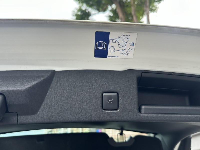 Ford/福特  Kuga Ford Kuga 2021款 21.5年式EcoBoost 180旗艦X  白色 | 新北市汽車商業同業公會｜TACA優良車商聯盟｜中古、二手車買車賣車公會認證保固