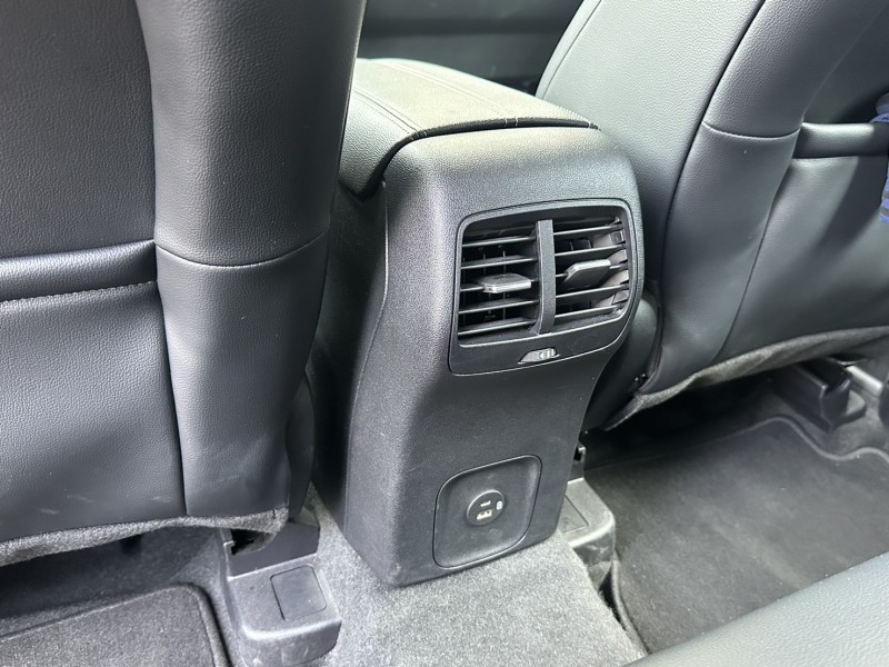 Ford/福特  Kuga Ford Kuga 2021款 21.5年式EcoBoost 180旗艦X  白色 | 新北市汽車商業同業公會｜TACA優良車商聯盟｜中古、二手車買車賣車公會認證保固