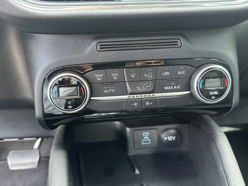 Ford/福特  Kuga Ford Kuga 2021款 21.5年式EcoBoost 180旗艦X  白色 | 新北市汽車商業同業公會｜TACA優良車商聯盟｜中古、二手車買車賣車公會認證保固