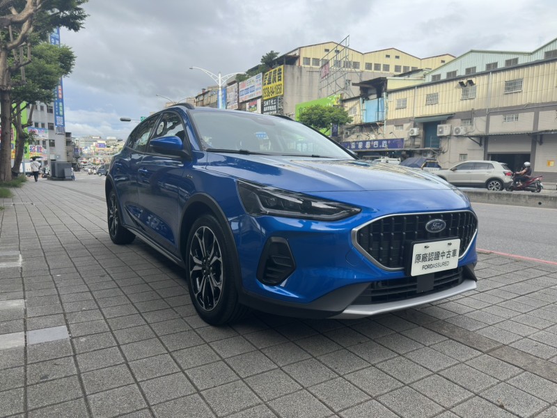 Ford/福特  Focus Ford Focus Active 2023款 Vignale 藍色 | 新北市汽車商業同業公會｜TACA優良車商聯盟｜中古、二手車買車賣車公會認證保固