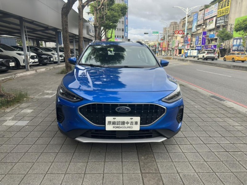 Ford/福特  Focus Ford Focus Active 2023款 Vignale 藍色 | 新北市汽車商業同業公會｜TACA優良車商聯盟｜中古、二手車買車賣車公會認證保固